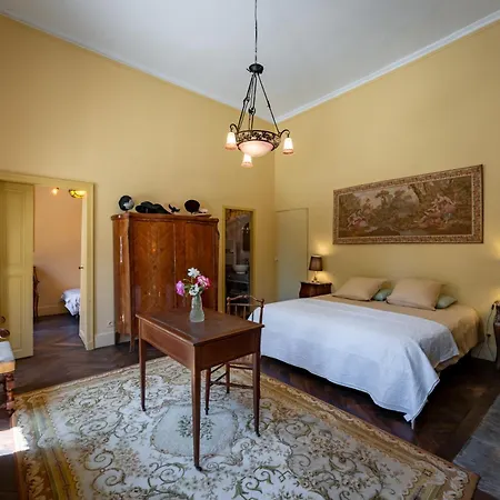 De La Rivière Pexiora