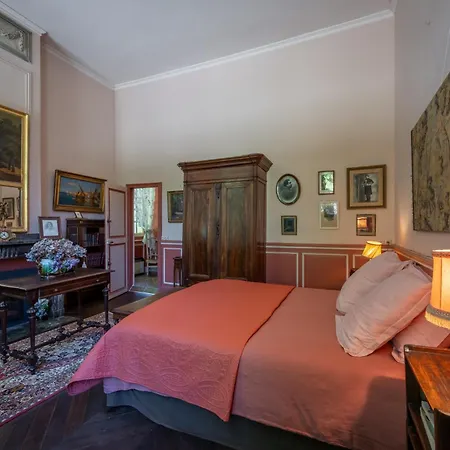 De La Rivière Casa de hóspedes 4*