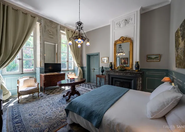 Gasthuis De La Riviere 4*